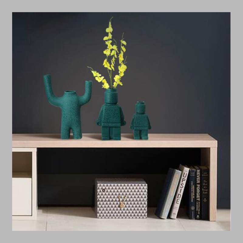 Pixel Brick Robot Planter – Geek Chic Succulent & Desk Décor