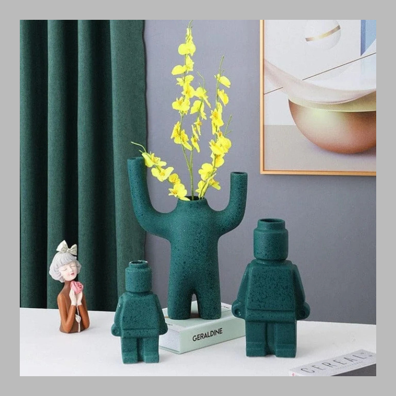 Pixel Brick Robot Planter – Geek Chic Succulent & Desk Décor