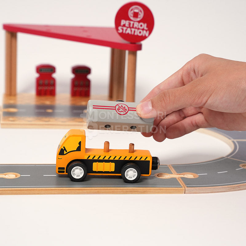 Montessori Petrol Station