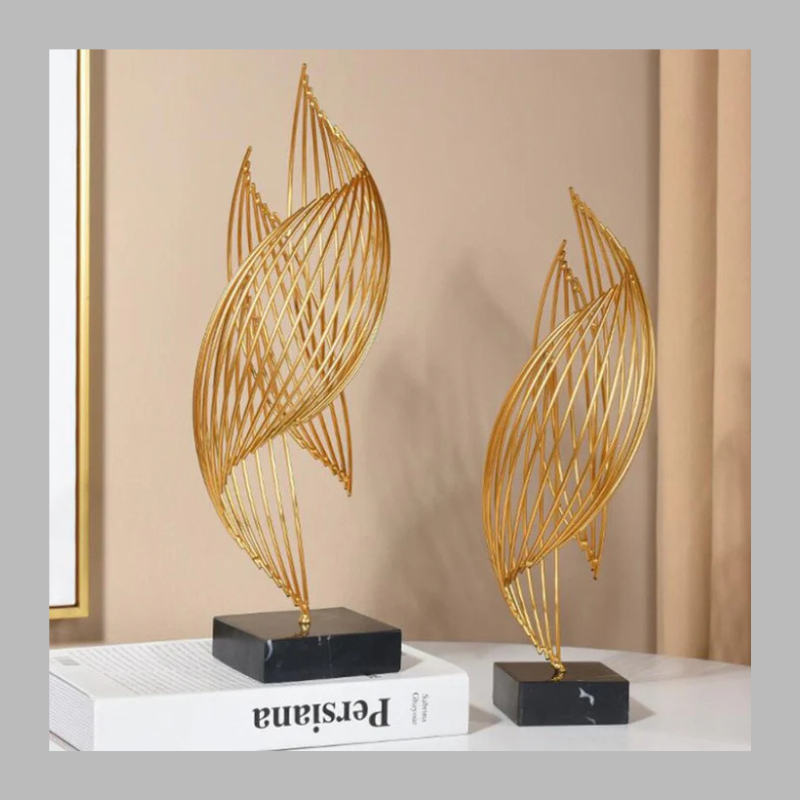 Contemporary Gold Wave Metal Sculpture – Abstract Modern Art Décor