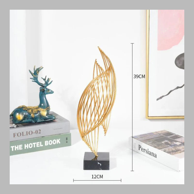 Contemporary Gold Wave Metal Sculpture – Abstract Modern Art Décor