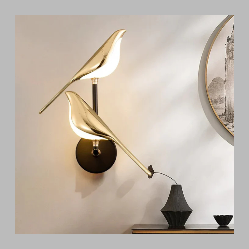 Regal Bird Wall Light – Elegant Artistic LED Wall Lamp