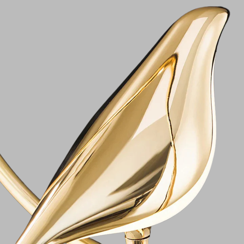 Regal Bird Wall Light – Elegant Artistic LED Wall Lamp
