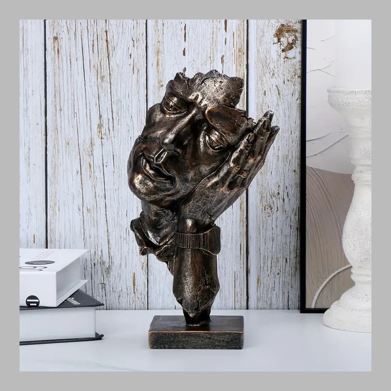 Modern Artistic Face Sculpture – Decorative Accent Piece