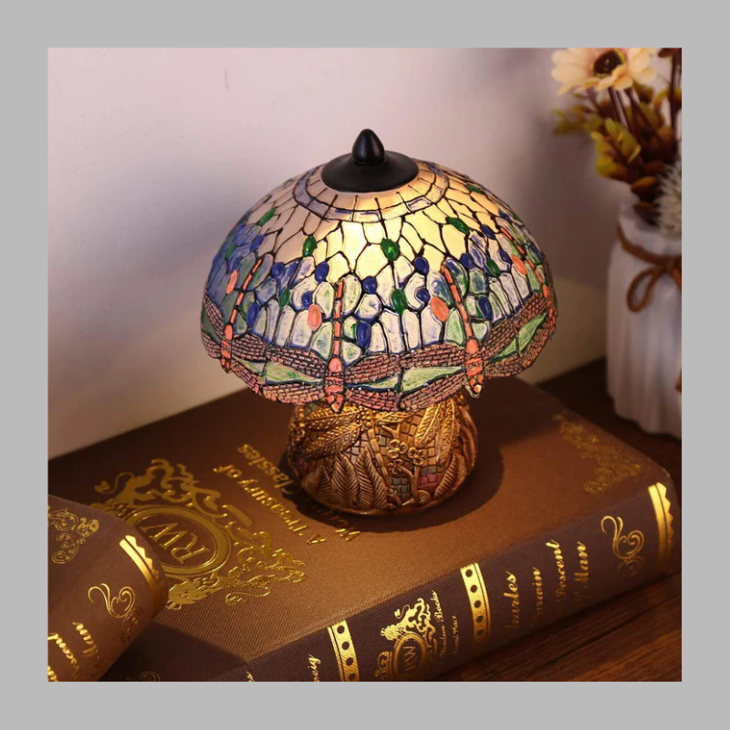 Vintage Dragonfly Flower Lamp – Elegant Retro Lighting