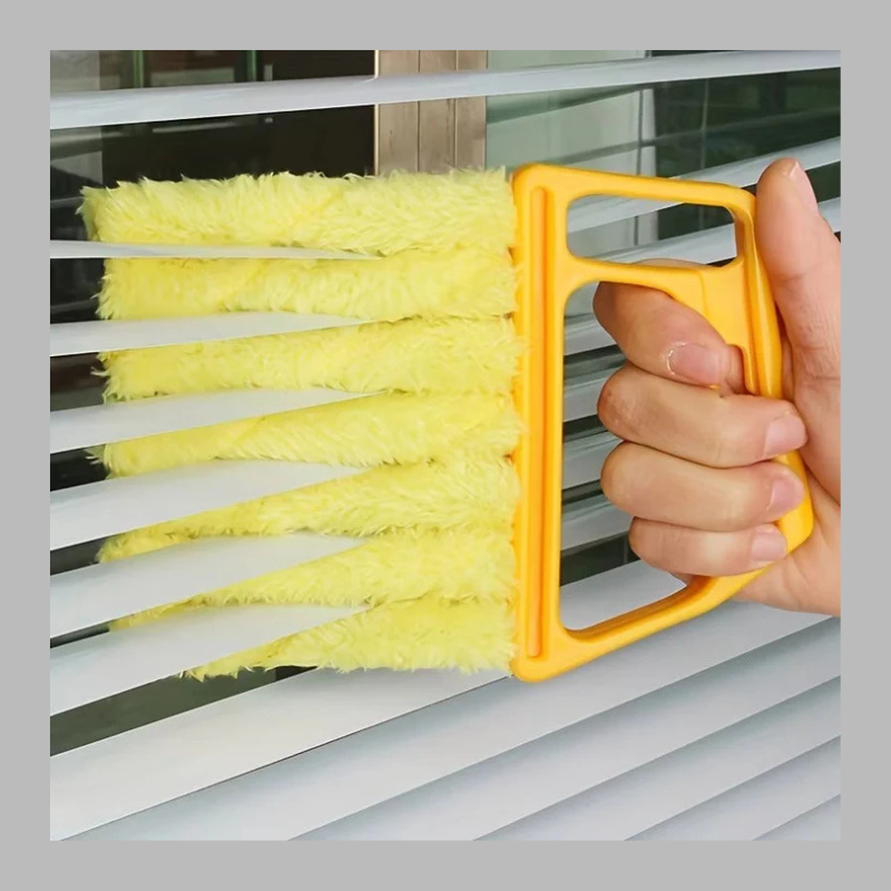DoublePack Microfiber Blind Cleaner – 2-in-1 Dust Brush for Easy Window Care