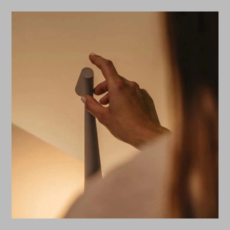Minimalist Ambient Lamp – Modern Scandinavian Lighting