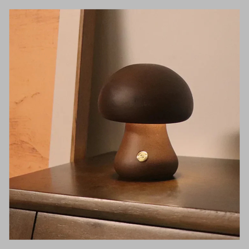 Enchanted Wooden Mushroom Lamp – Whimsical Nature-Inspired Ambient Lighting