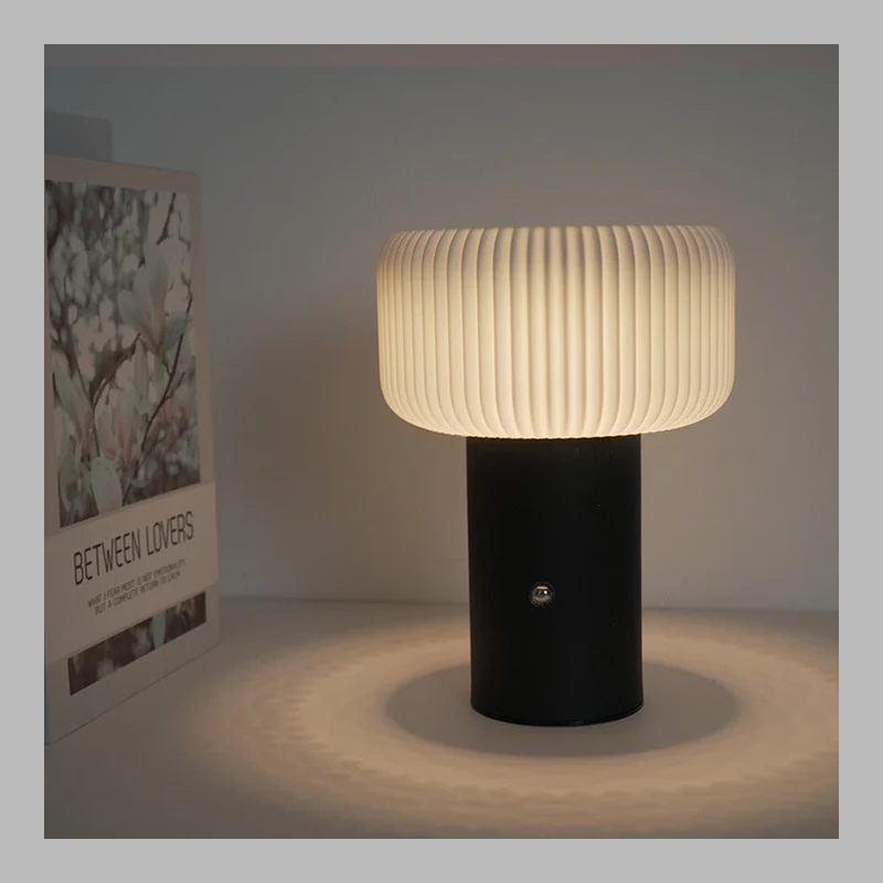 Modern Striped Cylinder LED Table Lamp – Rechargeable Nordic Metal Lighting