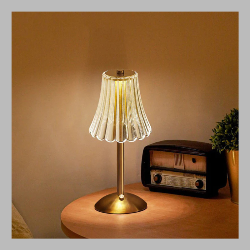 Vintage-Inspired LED Table Lamp – USB Rechargeable Retro Lighting