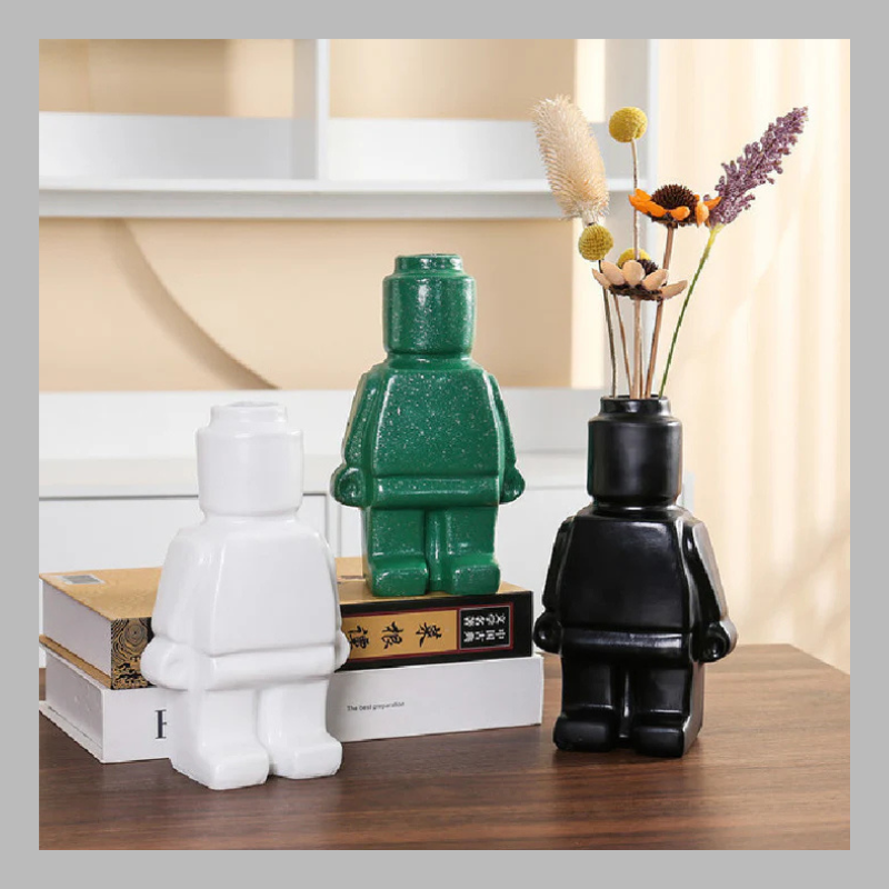 Pixel Brick Robot Planter – Geek Chic Succulent & Desk Décor