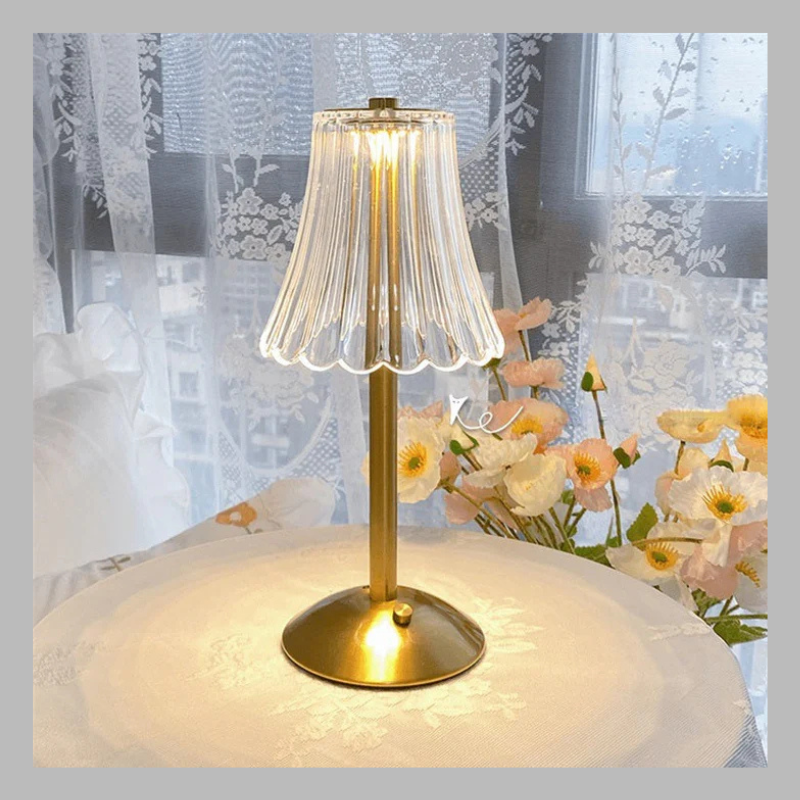 Vintage-Inspired LED Table Lamp – USB Rechargeable Retro Lighting