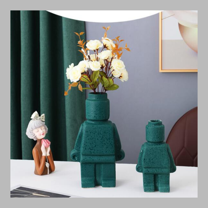 Pixel Brick Robot Planter – Geek Chic Succulent & Desk Décor
