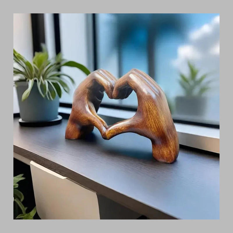 Modern Heart Sculpture – Contemporary Romantic Art Accent