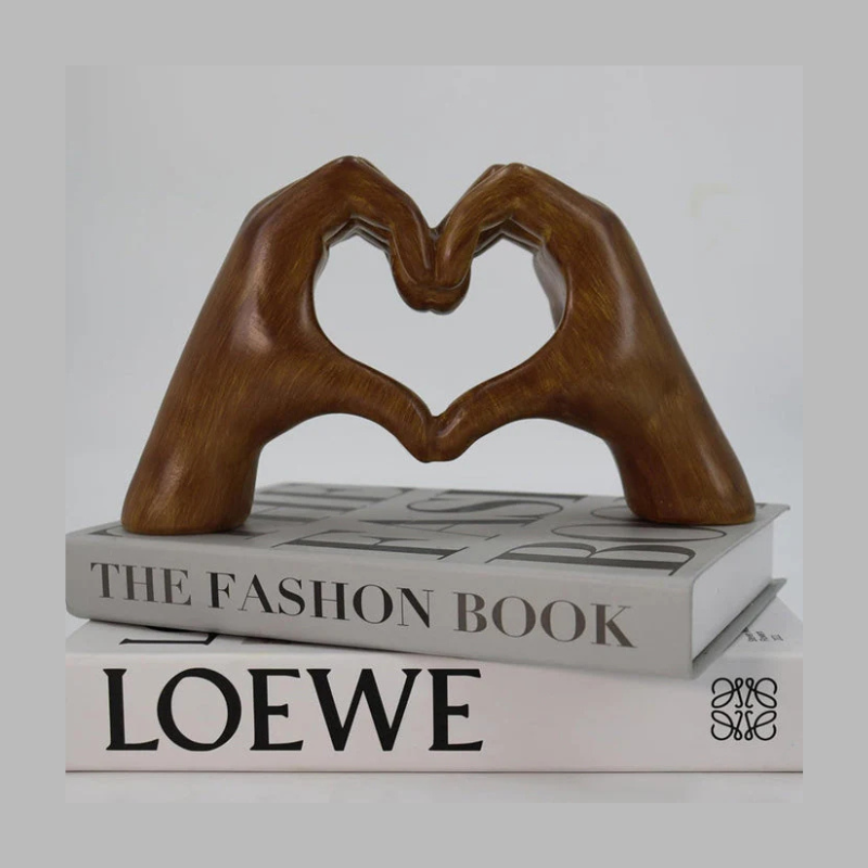 Modern Heart Sculpture – Contemporary Romantic Art Accent