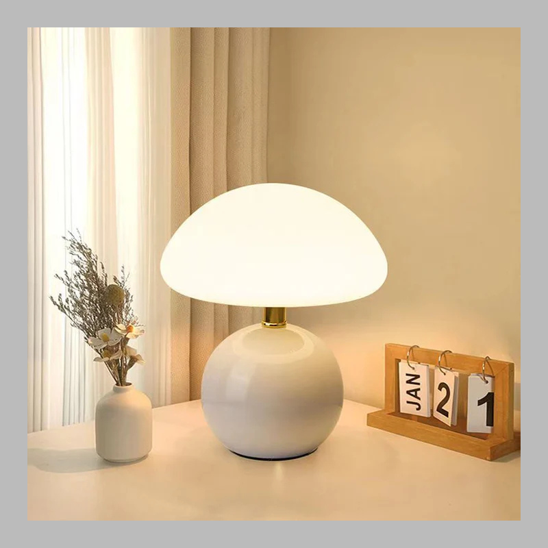 Elegant Mushroom Table Lamp – French Inspired Ambient Lighting