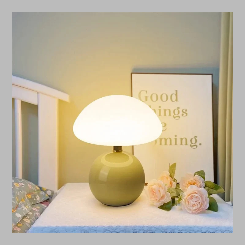 Elegant Mushroom Table Lamp – French Inspired Ambient Lighting