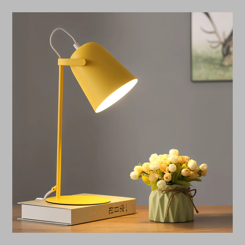 Creative Pastel Macaron Desk Lamp – Scandinavian Minimalist Lighting