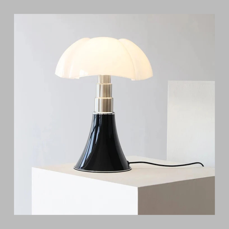 Contemporary Elegant Table Lamp – Stylish Modern Lighting