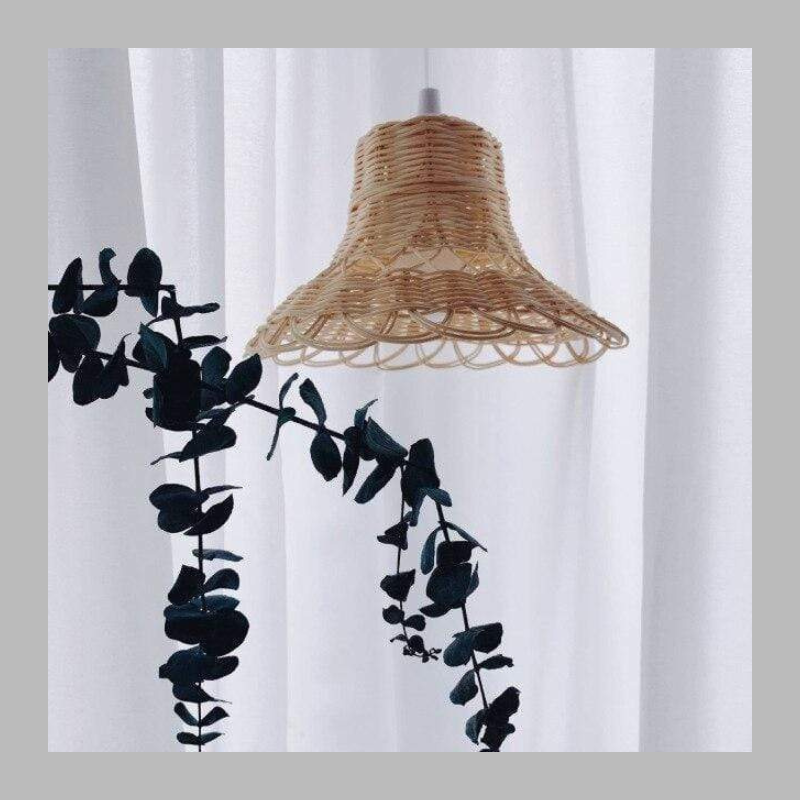 Handwoven Rattan Ceiling Lampshade – Natural Wicker Pendant Light